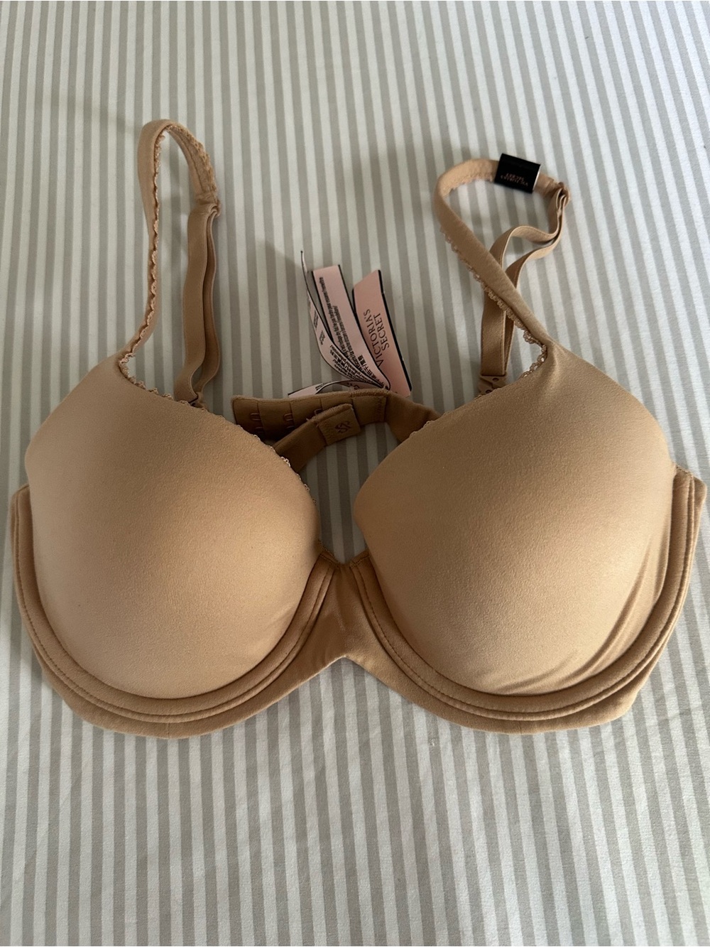 Victoria's Secret Beige Nude Push-Up Bra